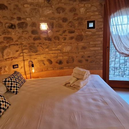 Thomas' Castle Apartman Pozzolengo Kültér fotó