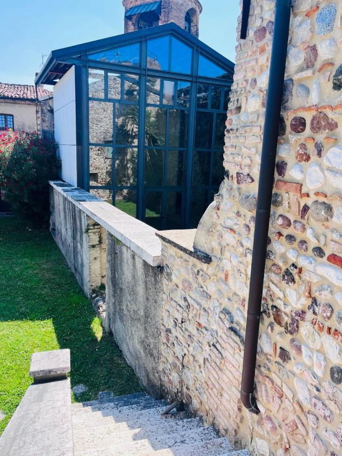 Thomas' Castle Apartman Pozzolengo Kültér fotó