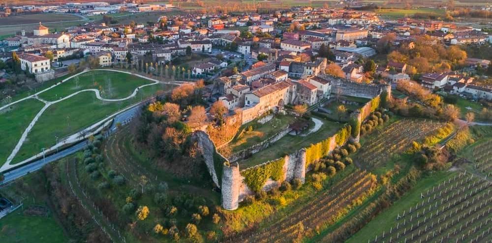 Thomas' Castle Apartman Pozzolengo Kültér fotó